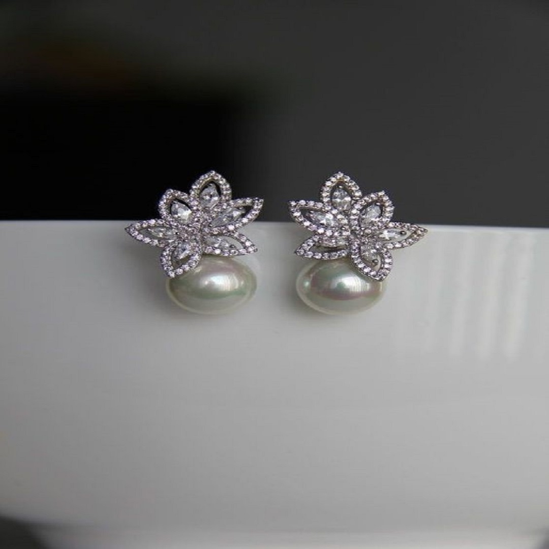Diamond Ear Tops